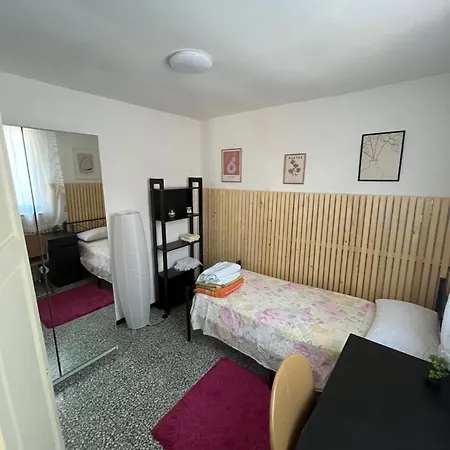 別荘 La Casa Dei Conti カッラーラ